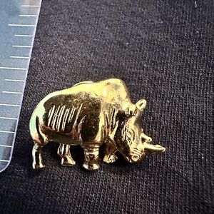 Rhinoceros pin